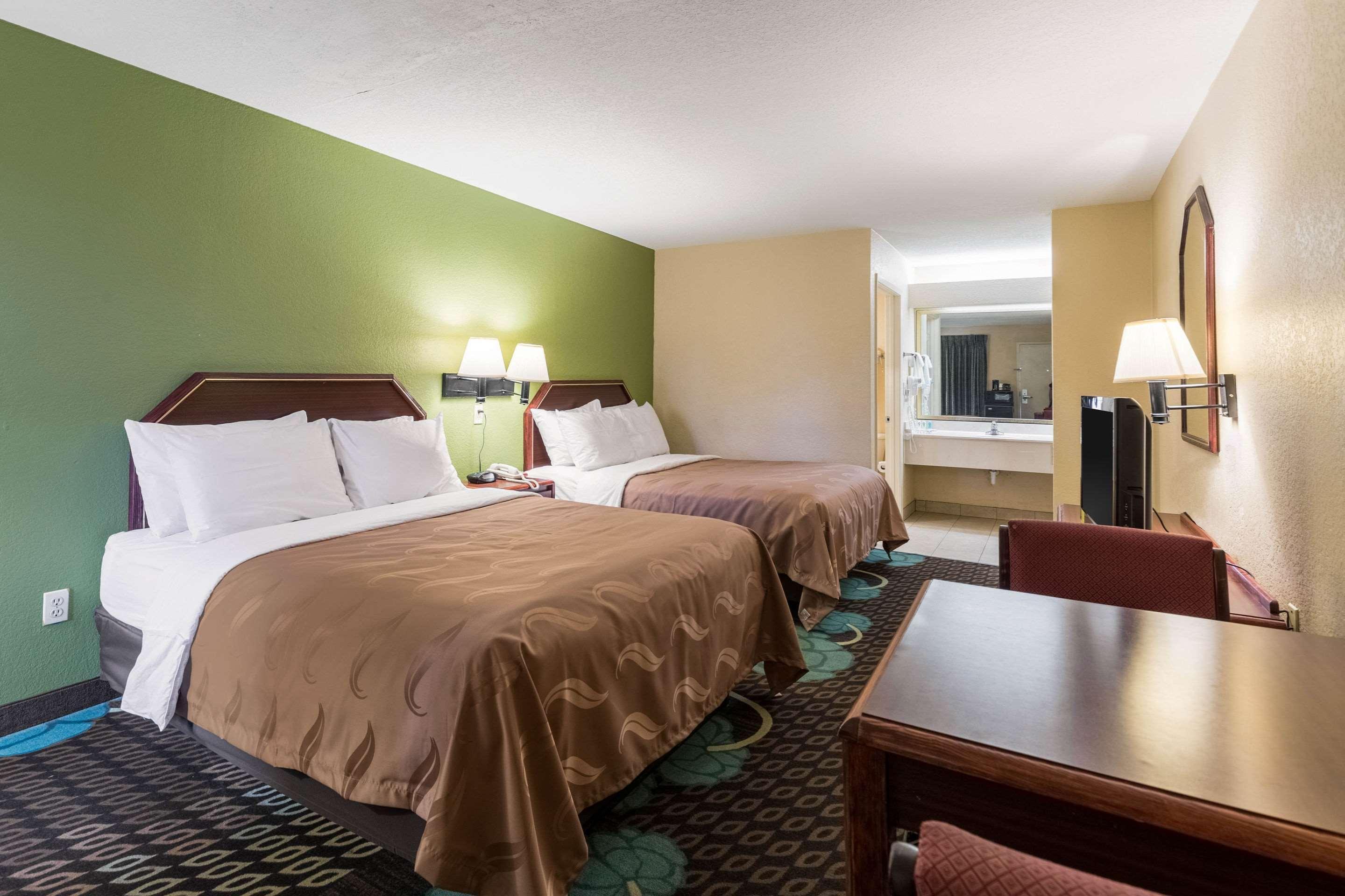 Quality Inn Alexandria Exterior foto
