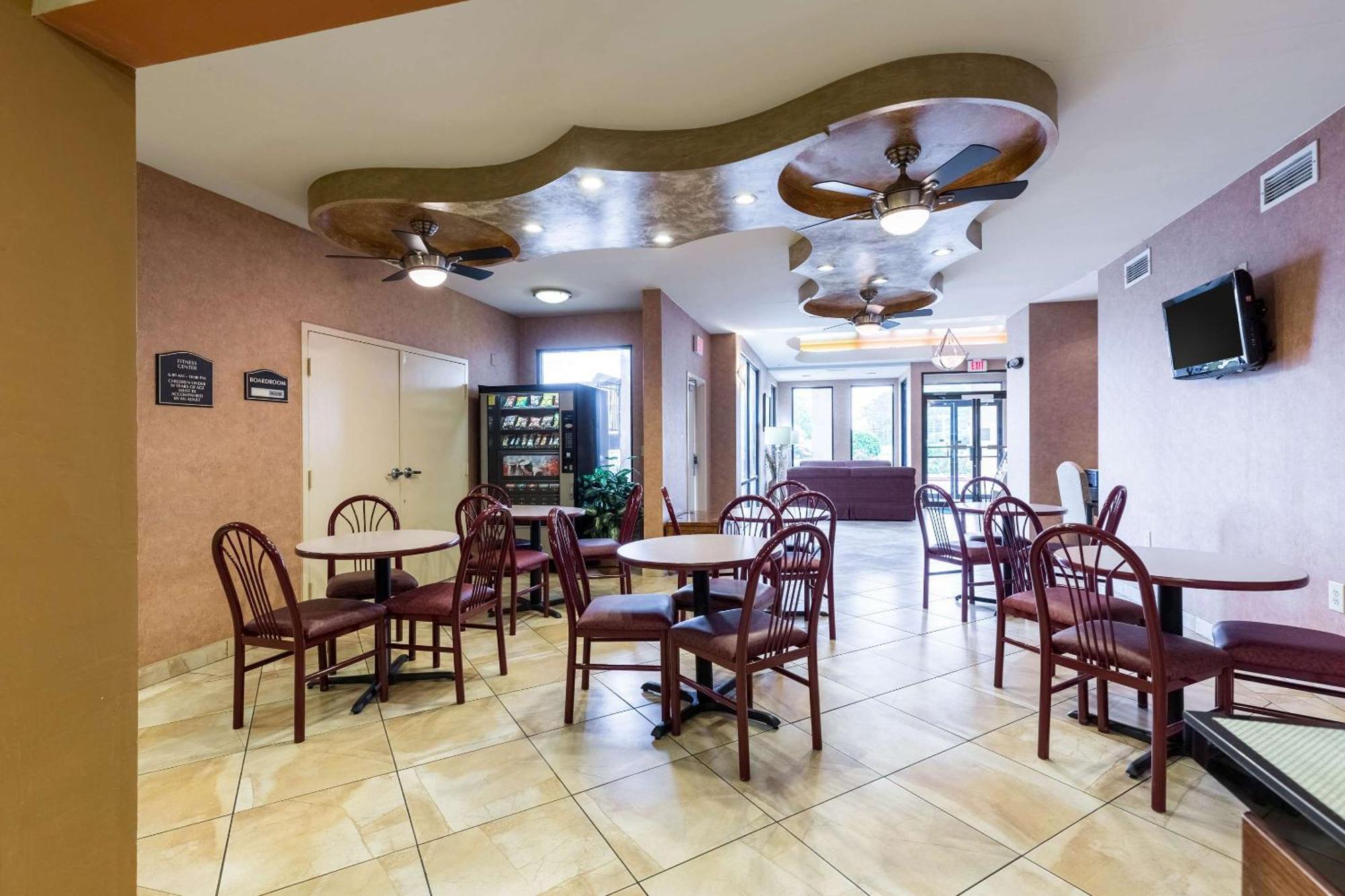 Quality Inn Alexandria Exterior foto