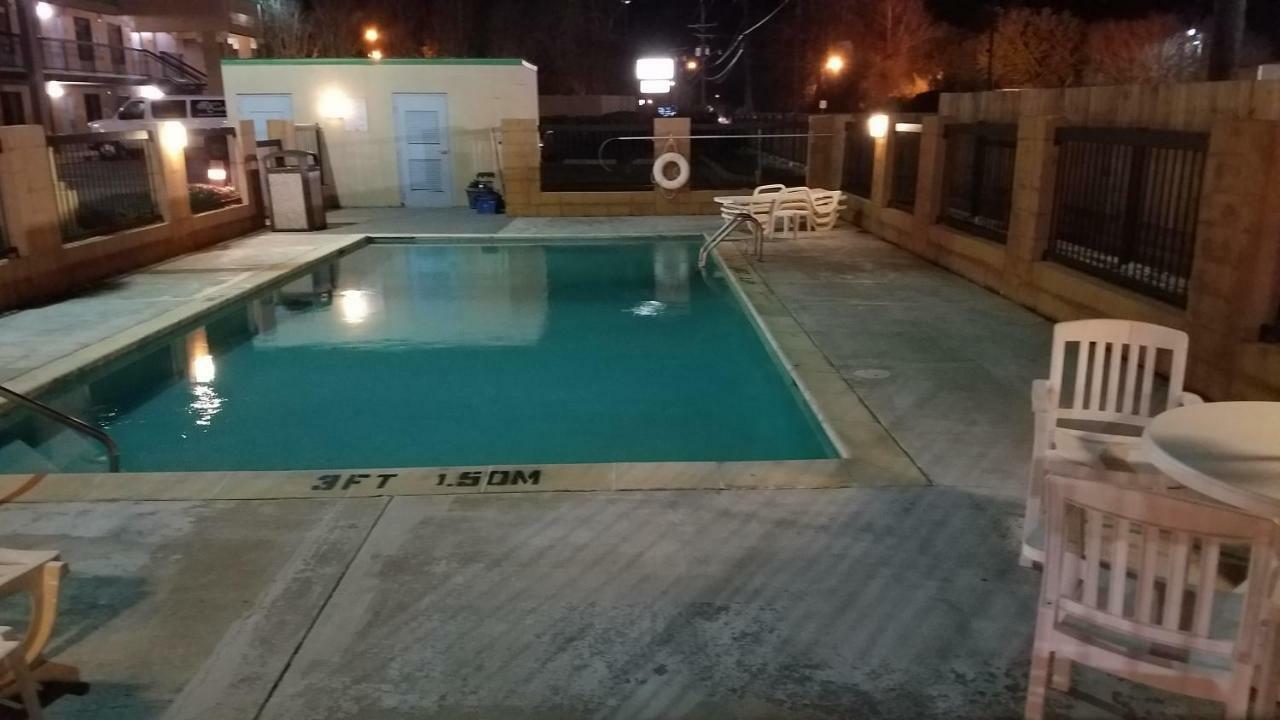 Quality Inn Alexandria Exterior foto